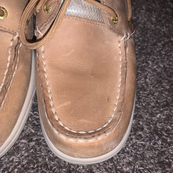Woman’s Sperry boat shoes - Picture 5 of 10
